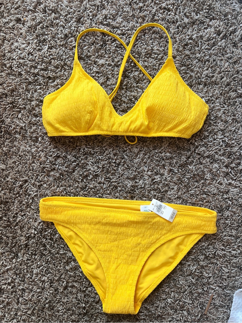 AERIE Yellow Bikini Size Small + Medium, NEW